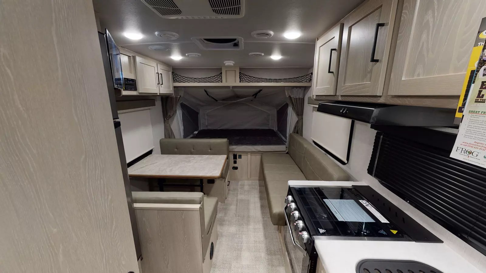 Rockwood Roo 19 Forest River RV