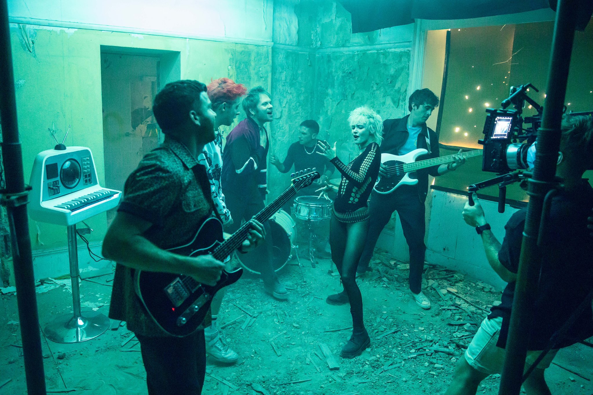 WATCH Enter Shikari Release Music Video For "The Void Stares Back" FT