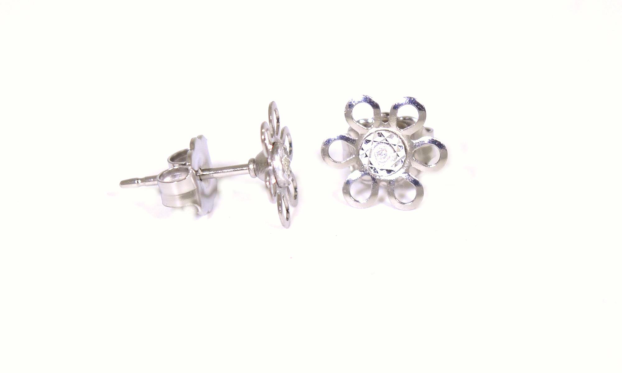 Sterling silver Genuine Diamond Accent 0.01cttw Daisy Earrings post