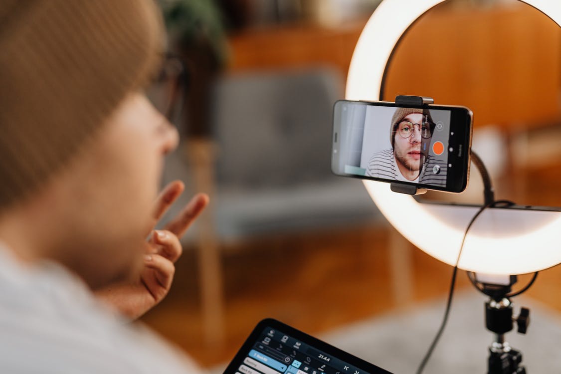 How to Make Money on YouTube in 2022