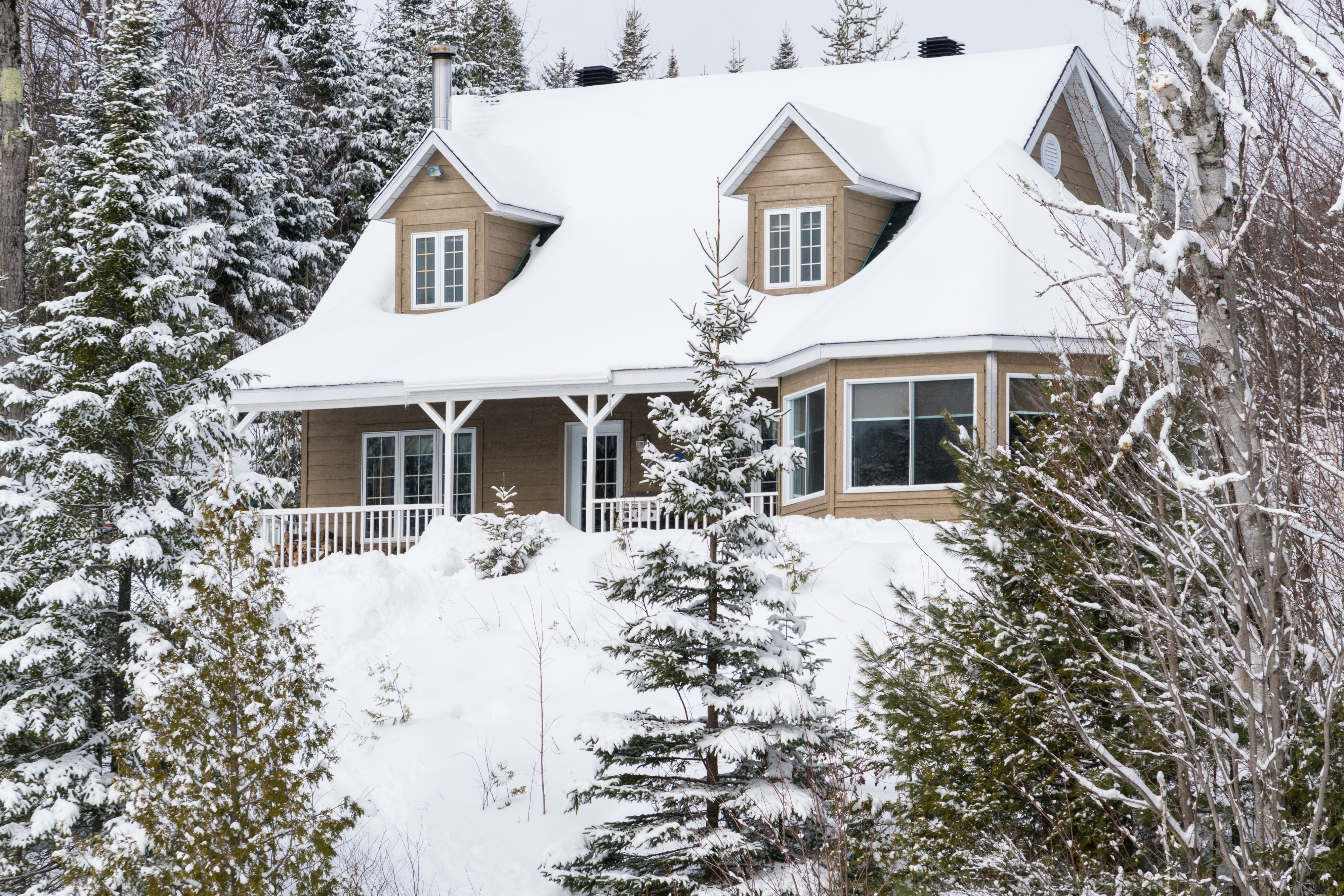 Forfait Vacances en Chalet Spacieux Pourvoirie du Lac Blanc