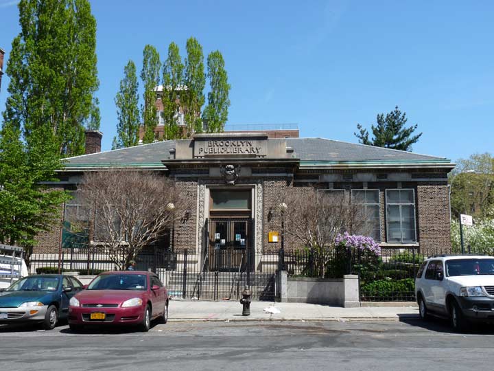 WALT WHITMAN LIBRARY, Fort Greene New York