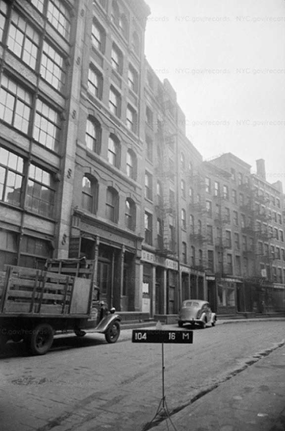 SEEING LOST NY STREETS New York