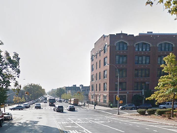 Lincoln Terrace Park New York