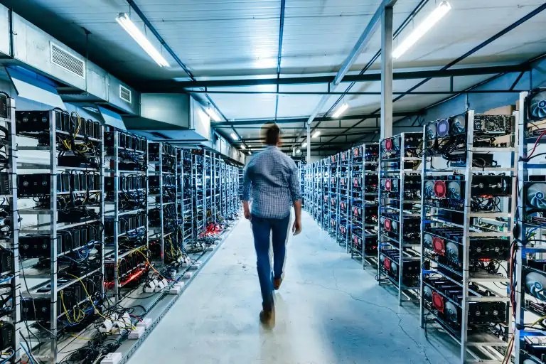 Chinese Crypto Miners Head West As Beijing’s Crackdown
