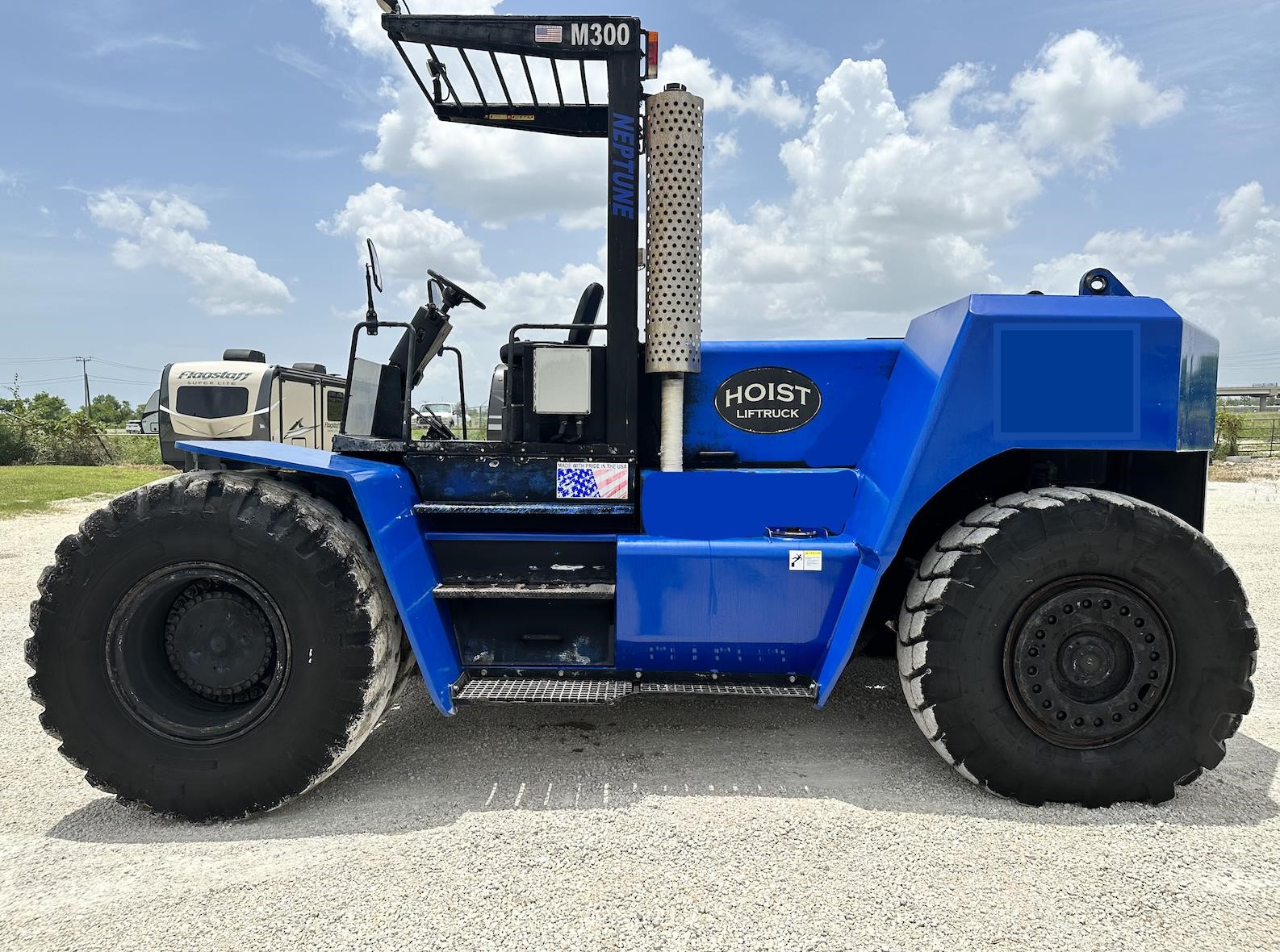 2009 HOIST M300 Forklift Exchange, Inc.