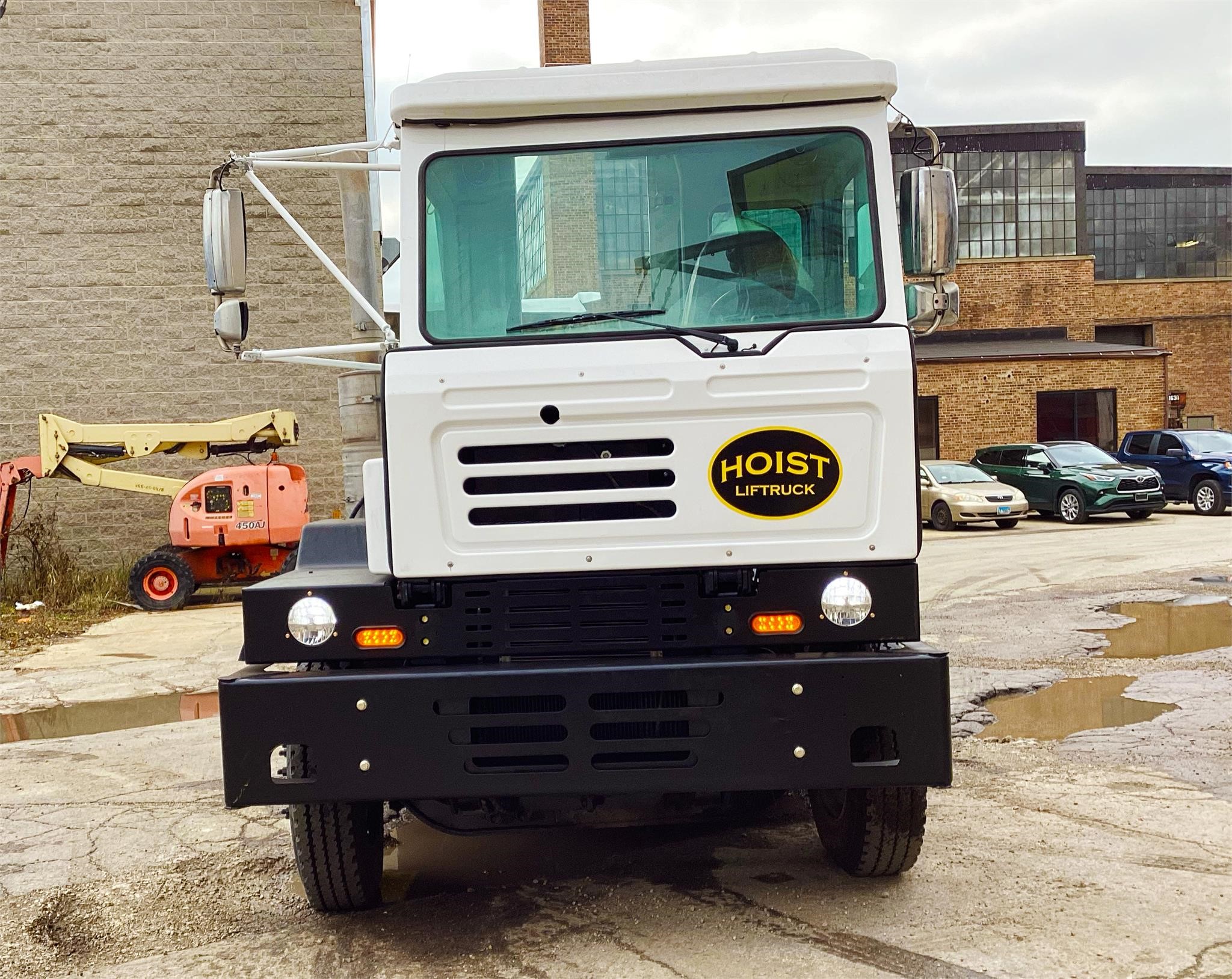 2019 Hoist TSeries Forklift Exchange, Inc.