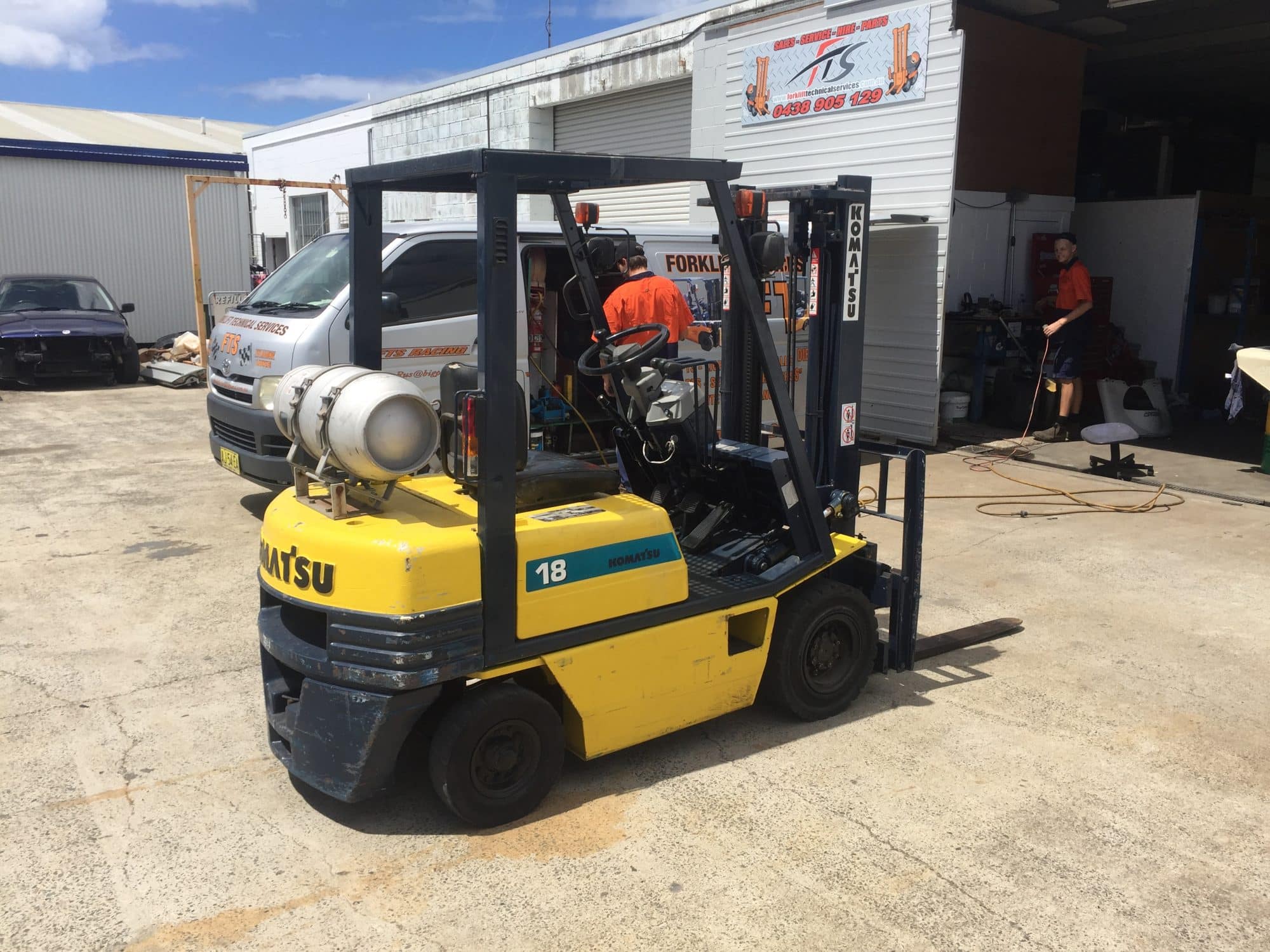 SOLD KOMATSU FORKLIFT Forklift Technical Services