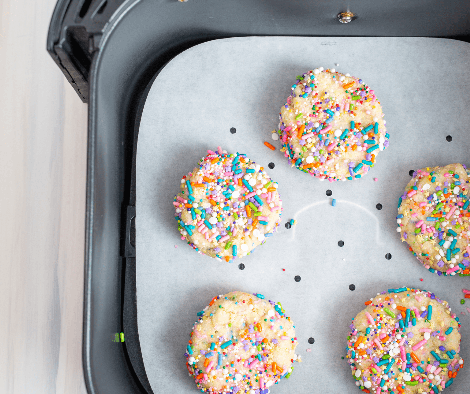 Easy Homemade Parchment Paper in Air Fryer 2023 AtOnce