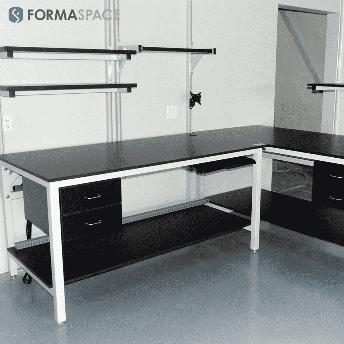 Modified Benchmarx™ in Modular Lab Formaspace