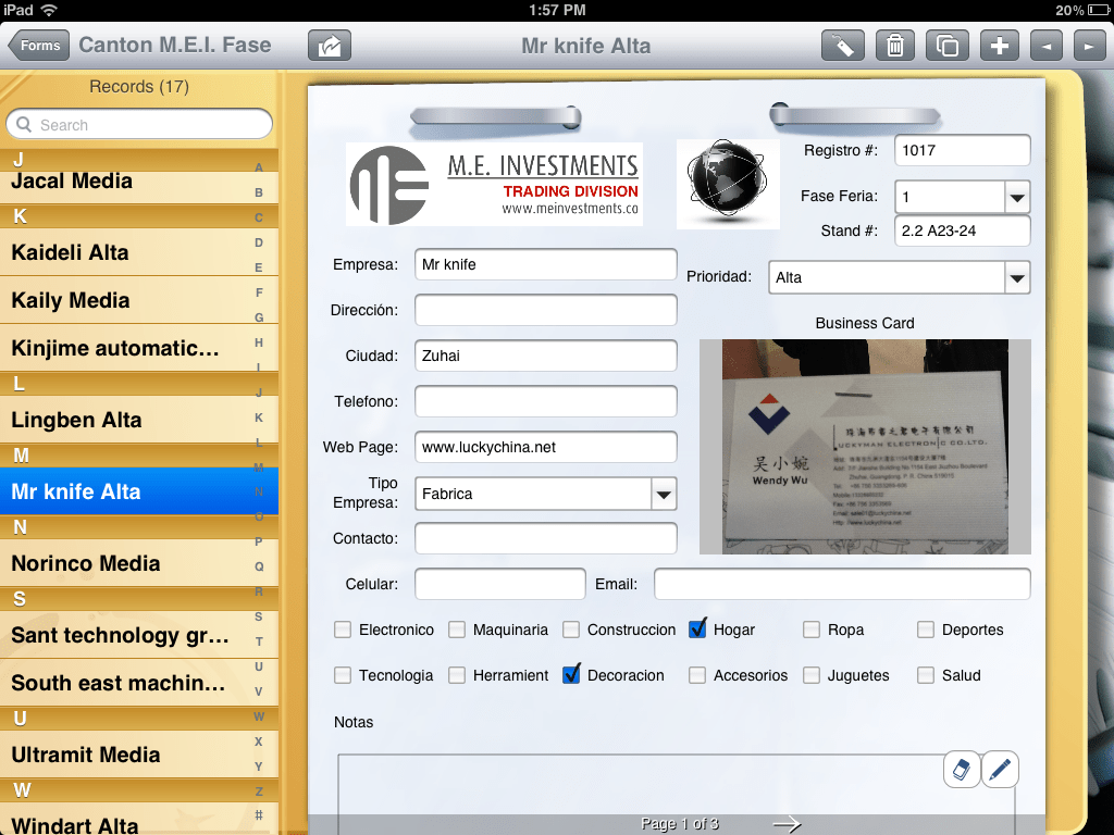 Customer uses iPad Camera to Collect Business Cards