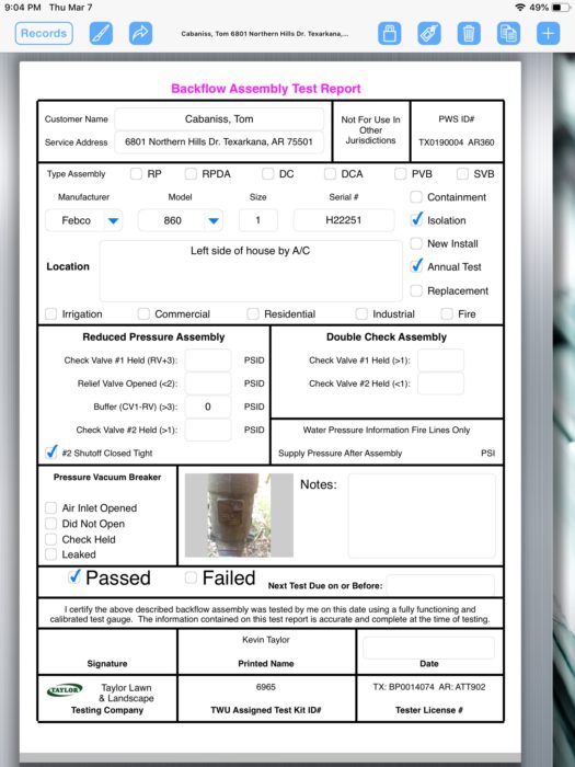 Zooming in on Photos Form Connections