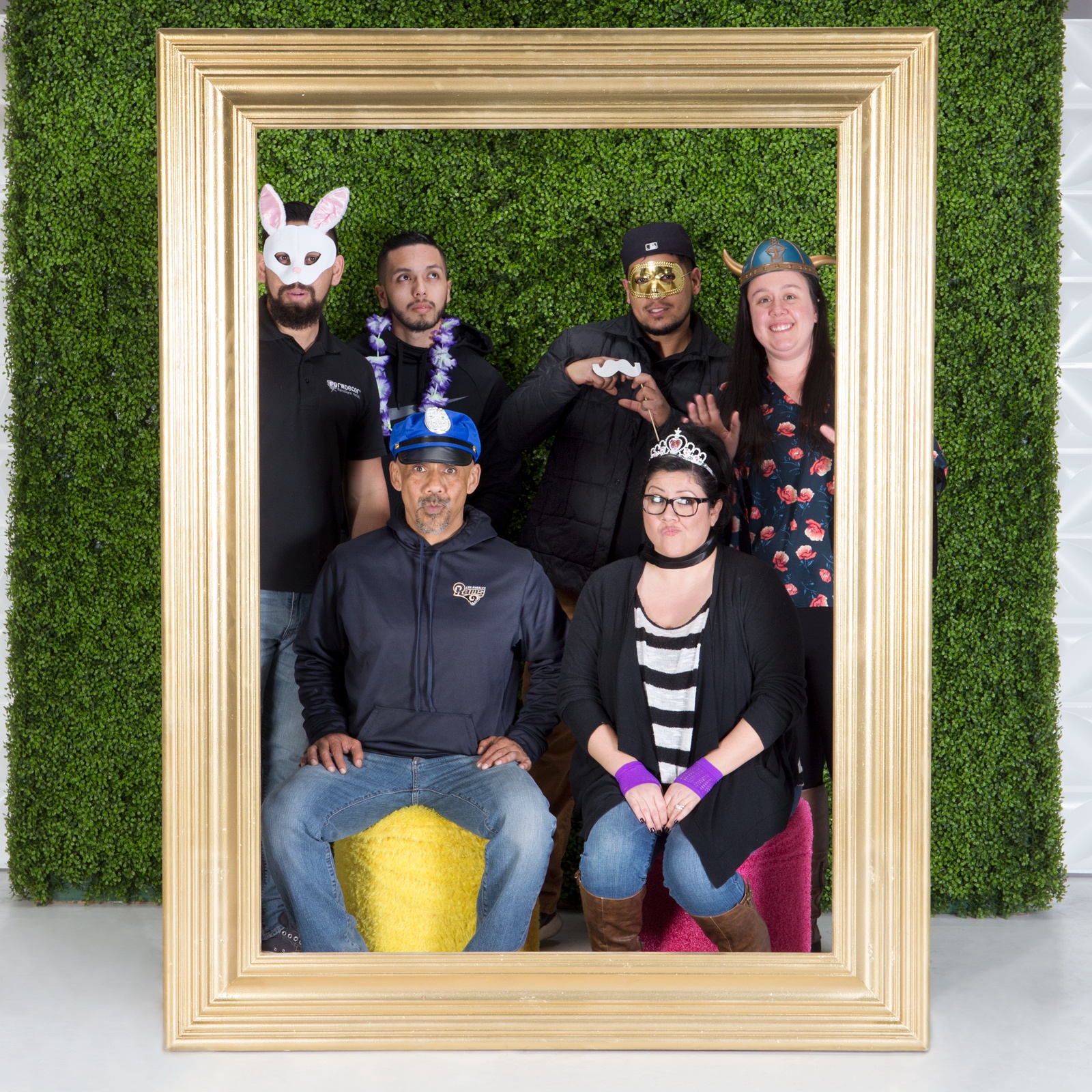 Portrait Photo Booth Frame FormDecor