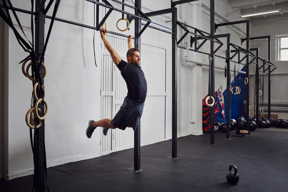 Is the Kipping Pullup Better Than Its Stricter Counterpart? Form
