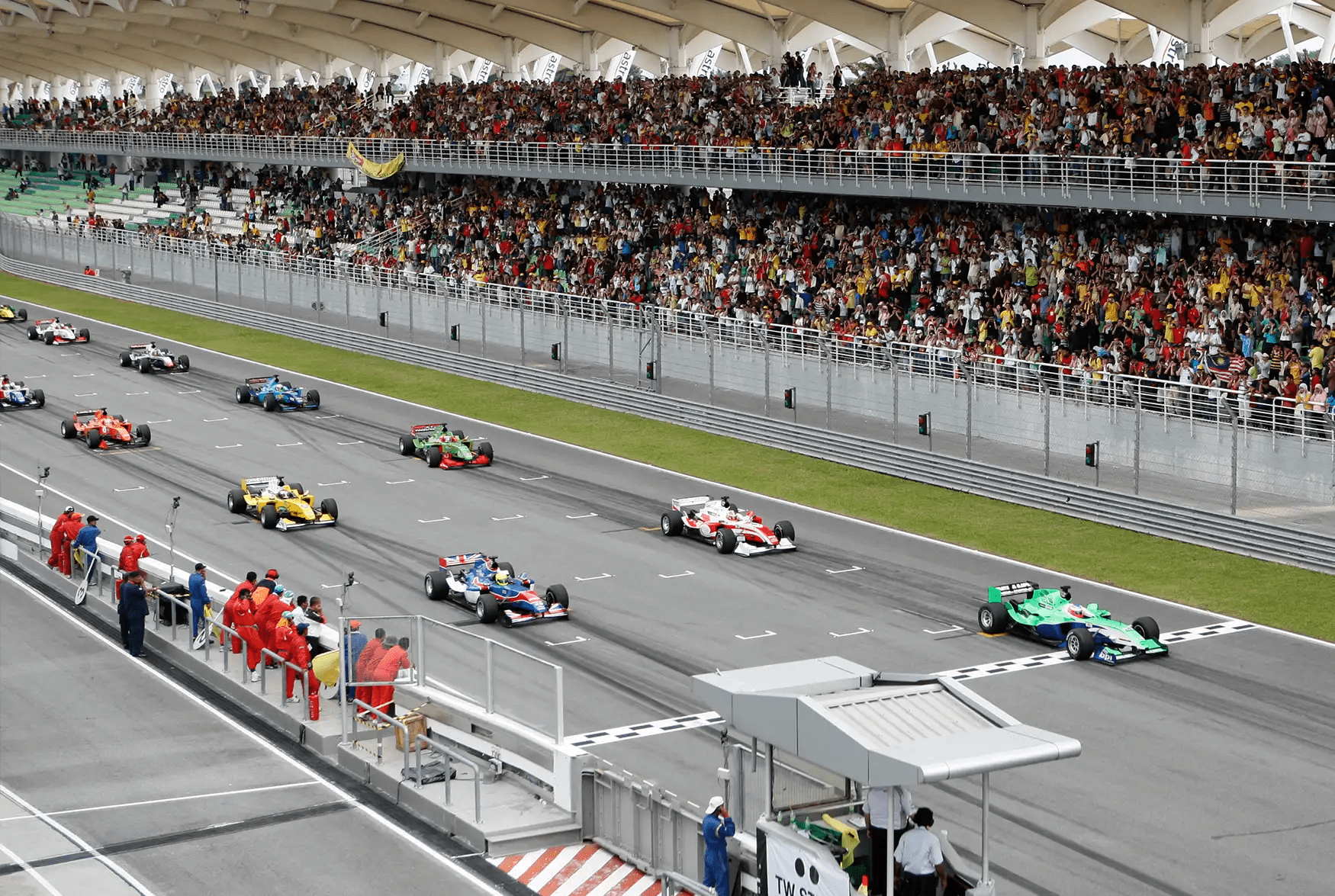 How do F1 grid penalties work? (Engine penalty 2025)