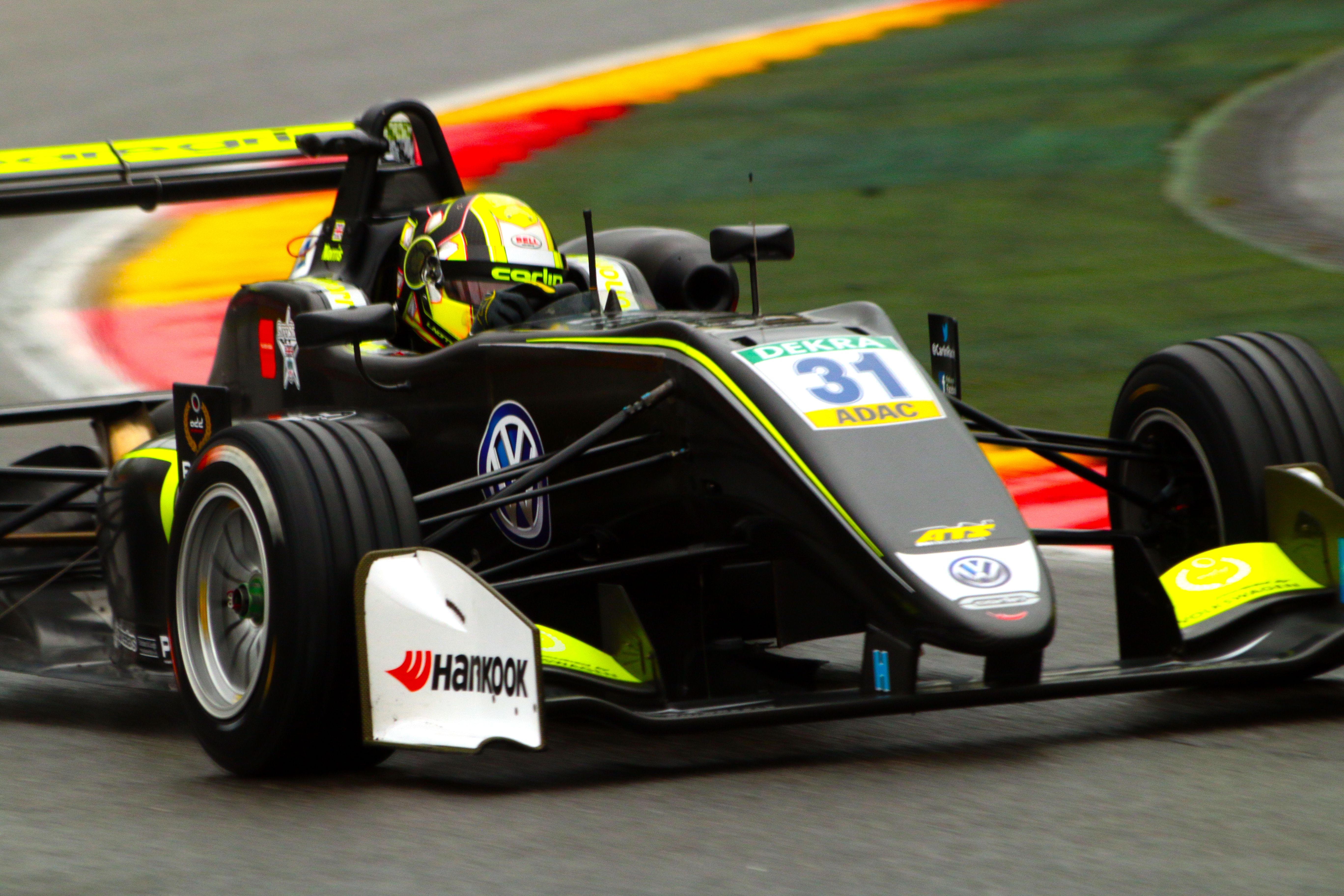 Norris the fastest in FIA F3 practice | FormulaRapida.net