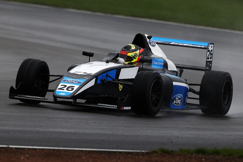 British F4 Scholarship winner Casper Stevenson joins Double R with Argenti
