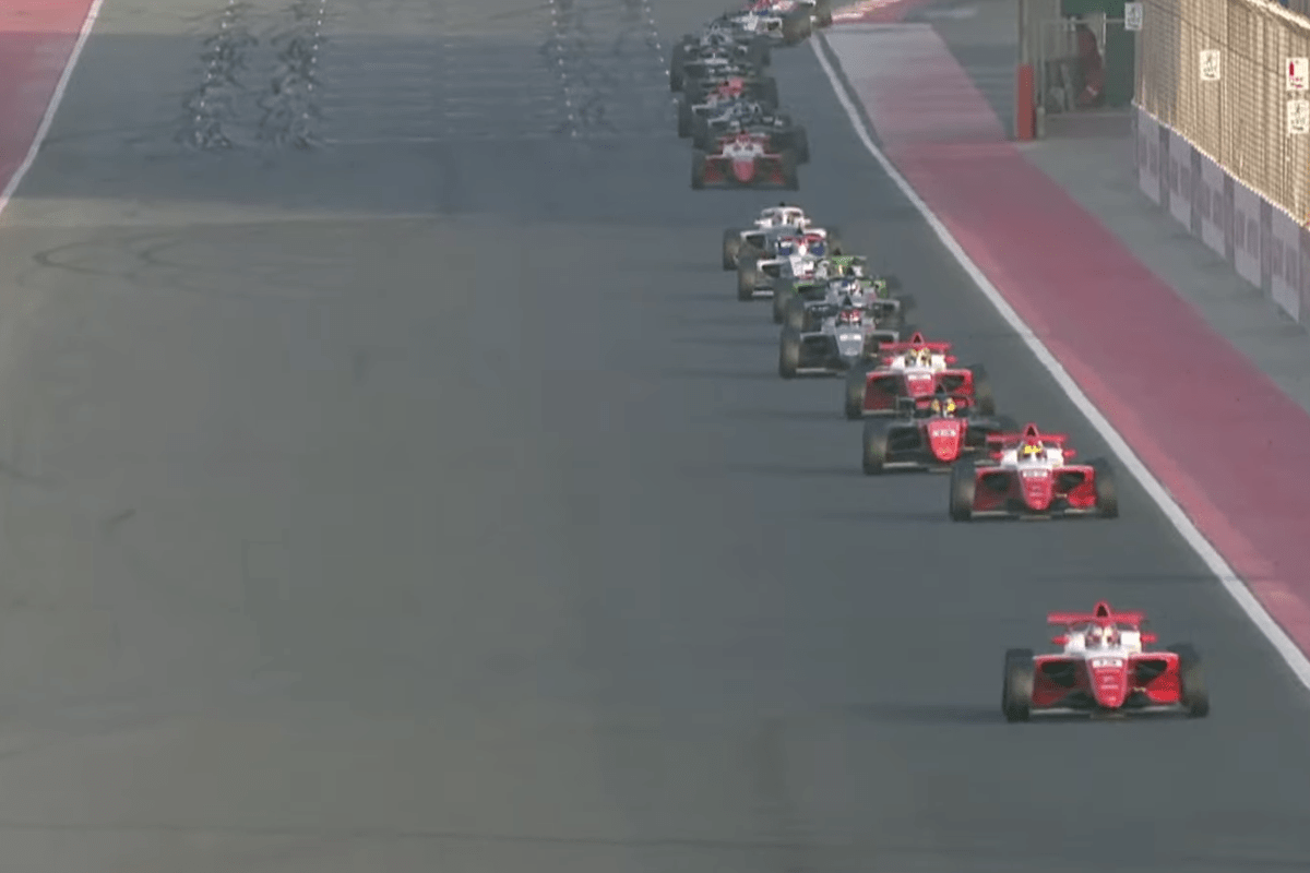 Dubai f1 racing 2017 senturinrealtime