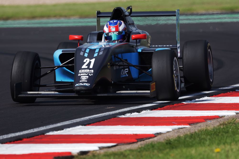 Mills and Queen share GB4 poles at Donington Park Formula Scout