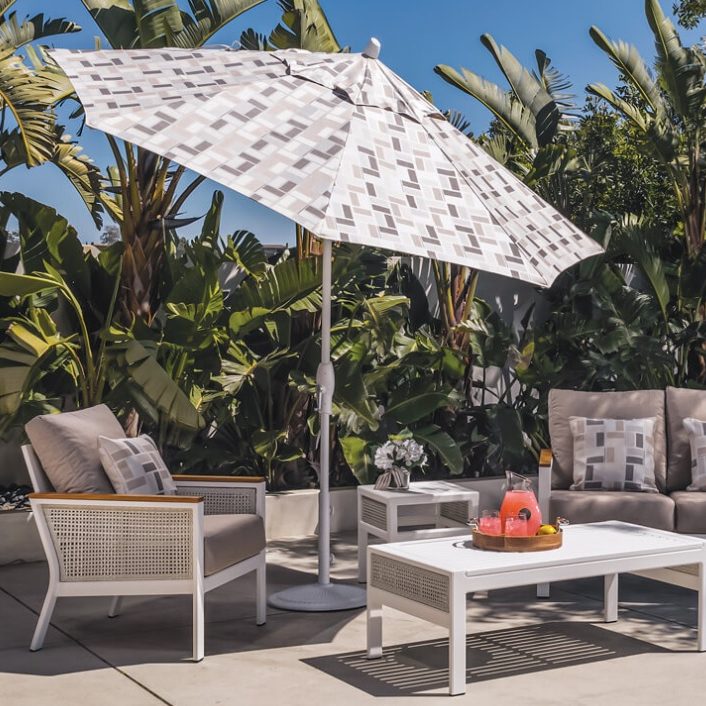HighEnd, Luxury Outdoor Patio Umbrella Stores Near Me In St. Louis