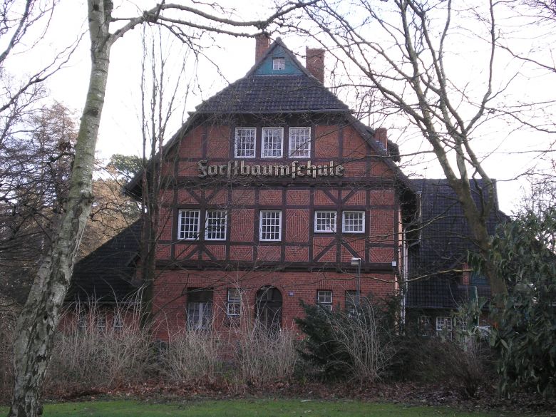 Kontakt › Forstbaumschule