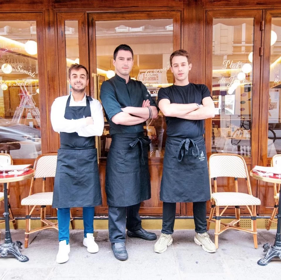 OUVERTURE DU BISTROT PARISIEN LORETTE & LES GARÇONS Fort et Clair