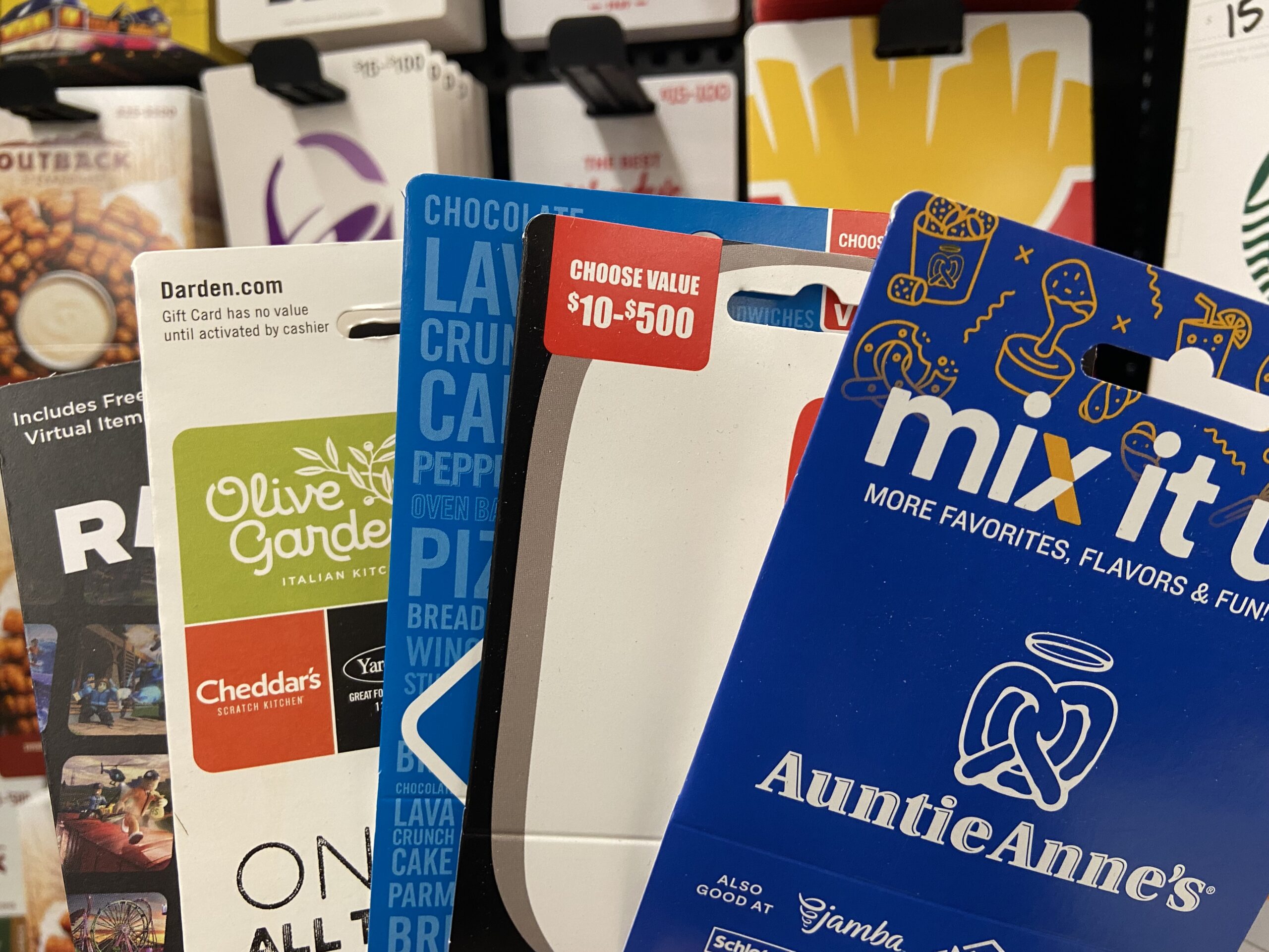 Gift Card Moneymaker Deal at Giant