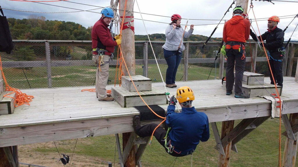FORTUNE BAY EXPEDITION TEAM