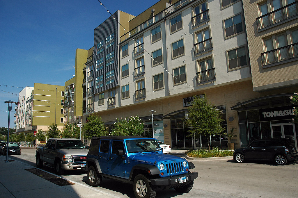 Crockett Row at West 7th Architecture in Fort Worth
