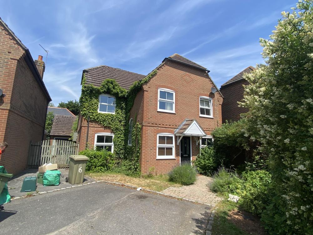 Extending front of property. Planning permission unlikely? Planning