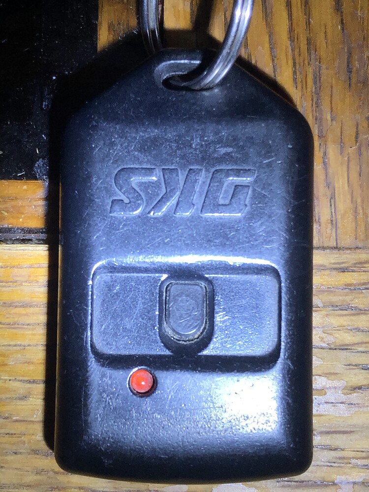 Request Doorking 8075011 gate remote SubGHz Flipper Forum