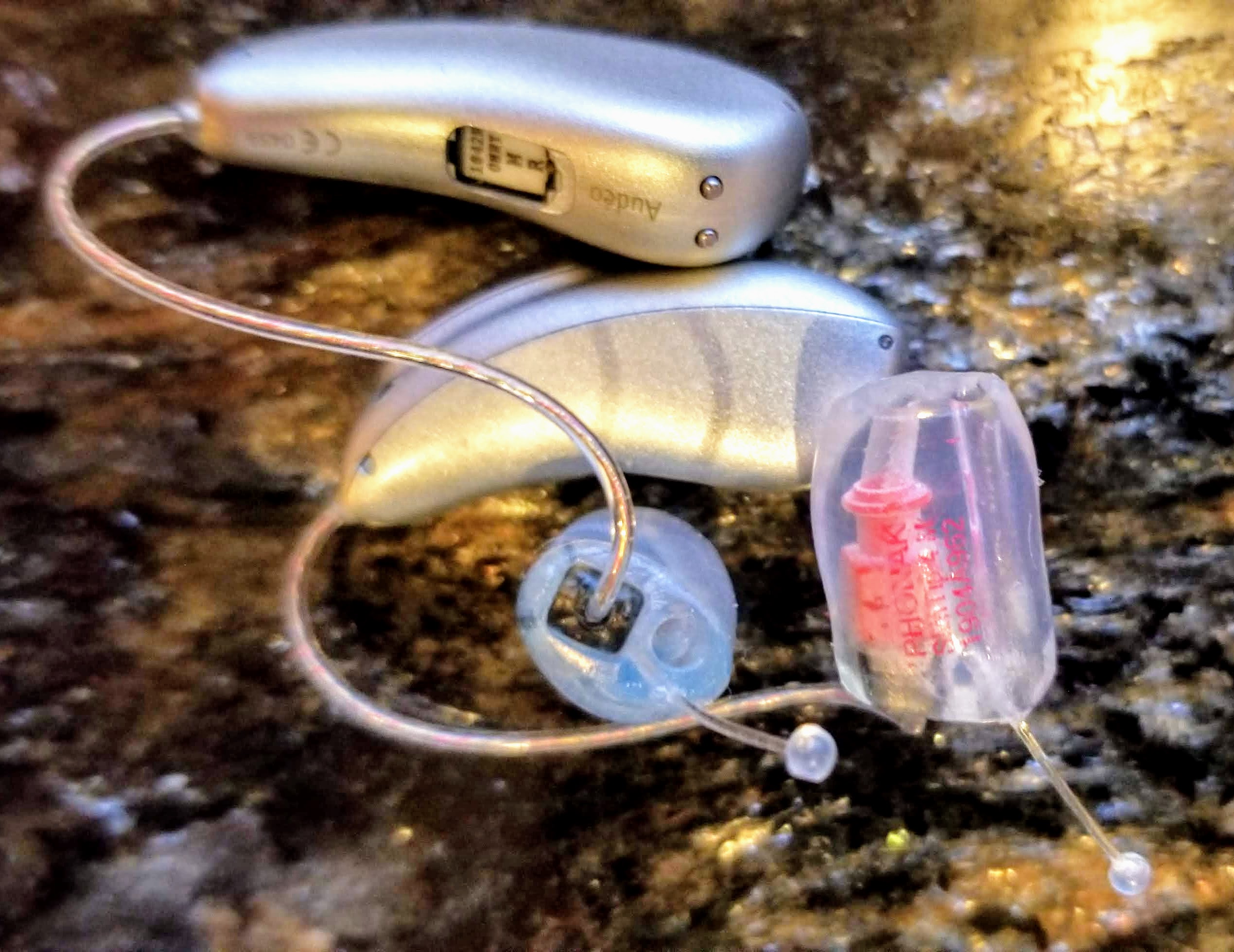 Phonak introduces Marvel platform and Audéo M hearing aids Press