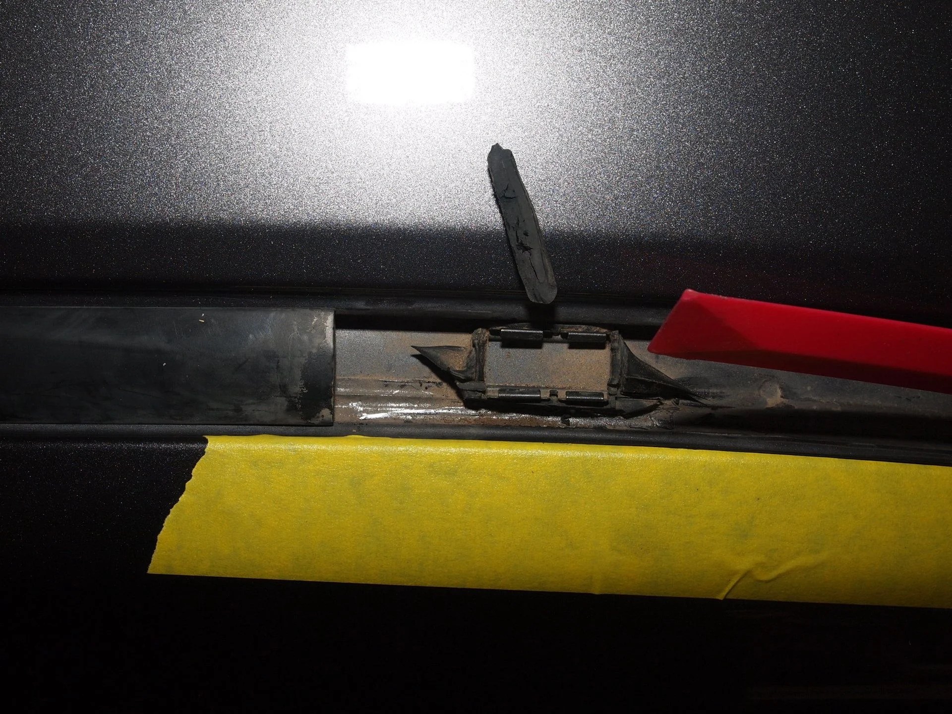 Windshield moulding removal IH8MUD Forum