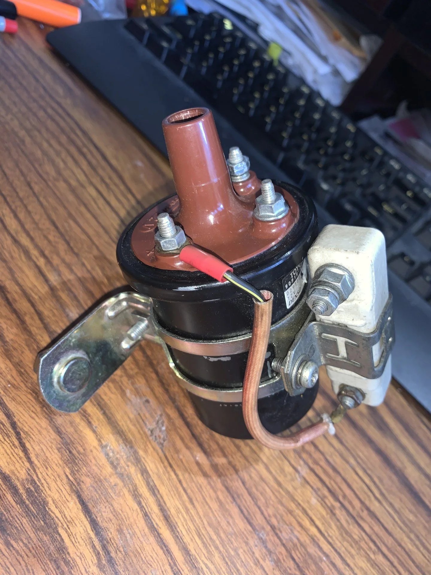 Vendor NON USA NipponDenso Ignition Coil and Bracket 9091902168 FJ62