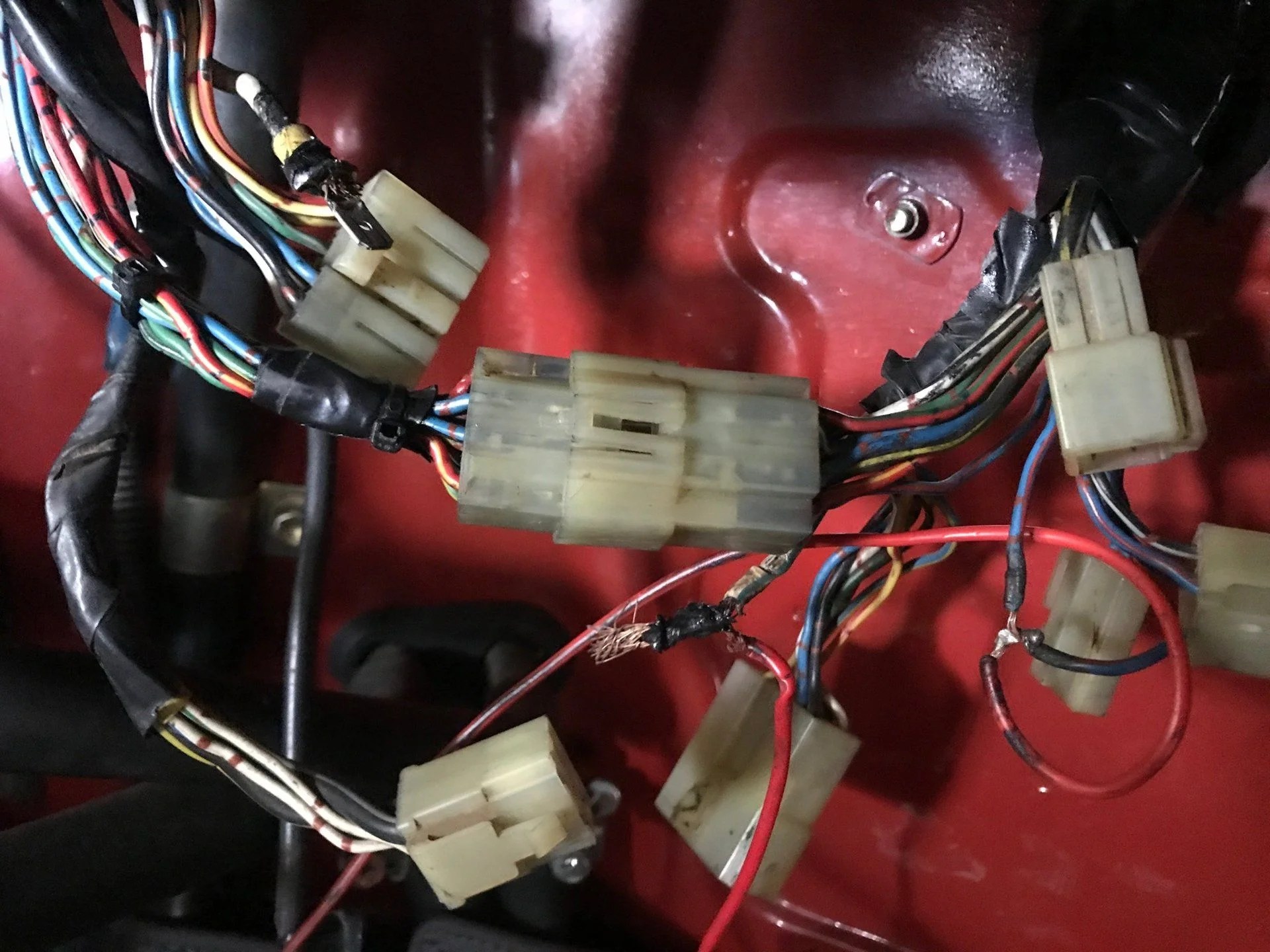How do ya remove wires from harness plugs IH8MUD Forum