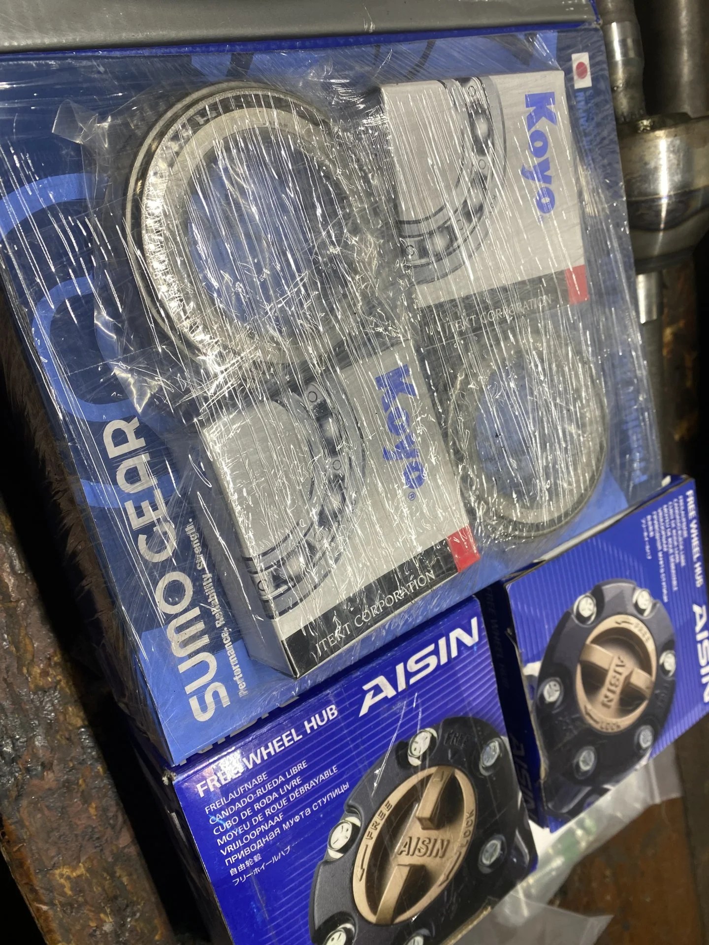 SOLD Fj60 disc brake knuckles out + rebuild parts IH8MUD Forum