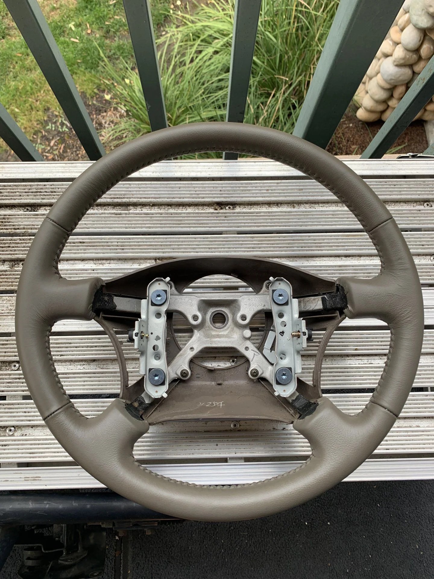 SOLD 9597 tan steering wheel IH8MUD Forum