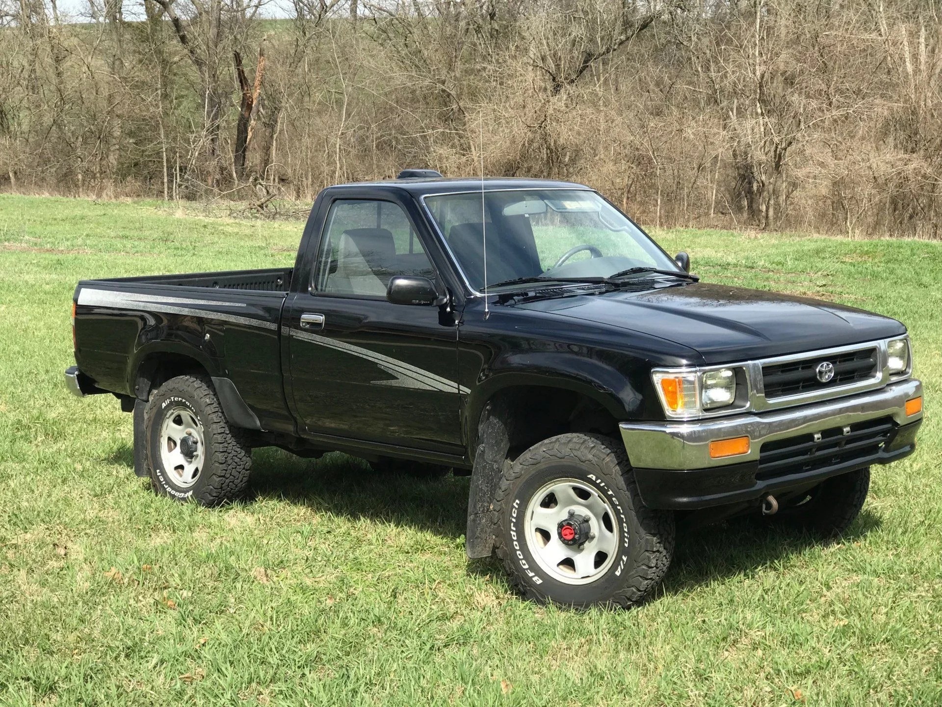 Wanted - Want To Buy 1988 Or 1983 4X4 Pickup/Hilux | Ih8Mud Forum