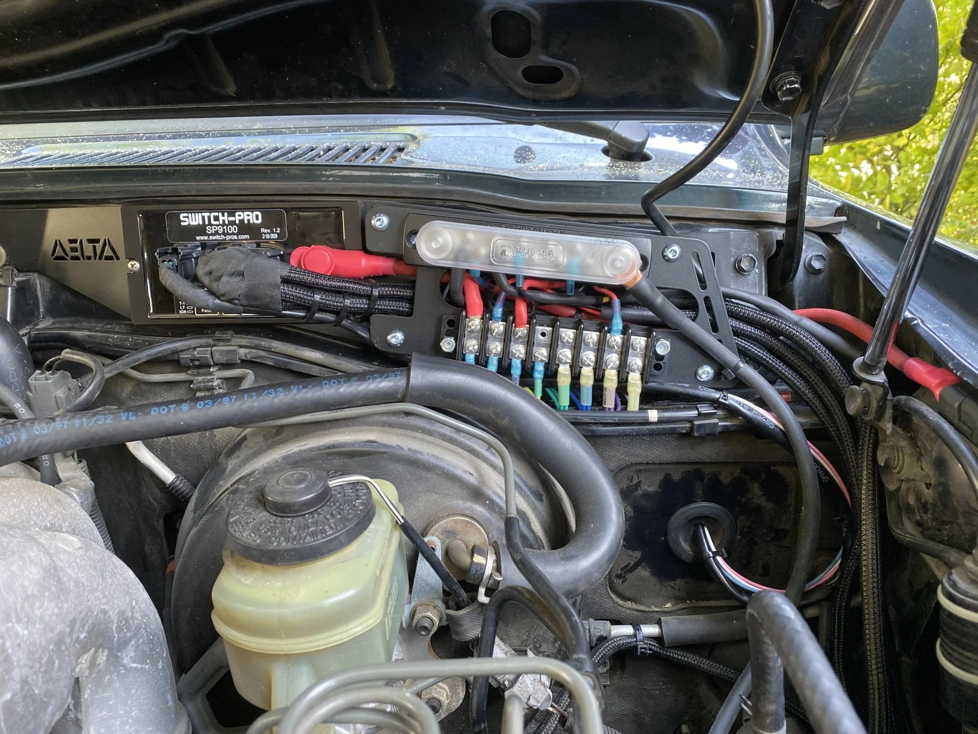 How do I wire a LED light bar to my high beams? | IH8MUD Forum