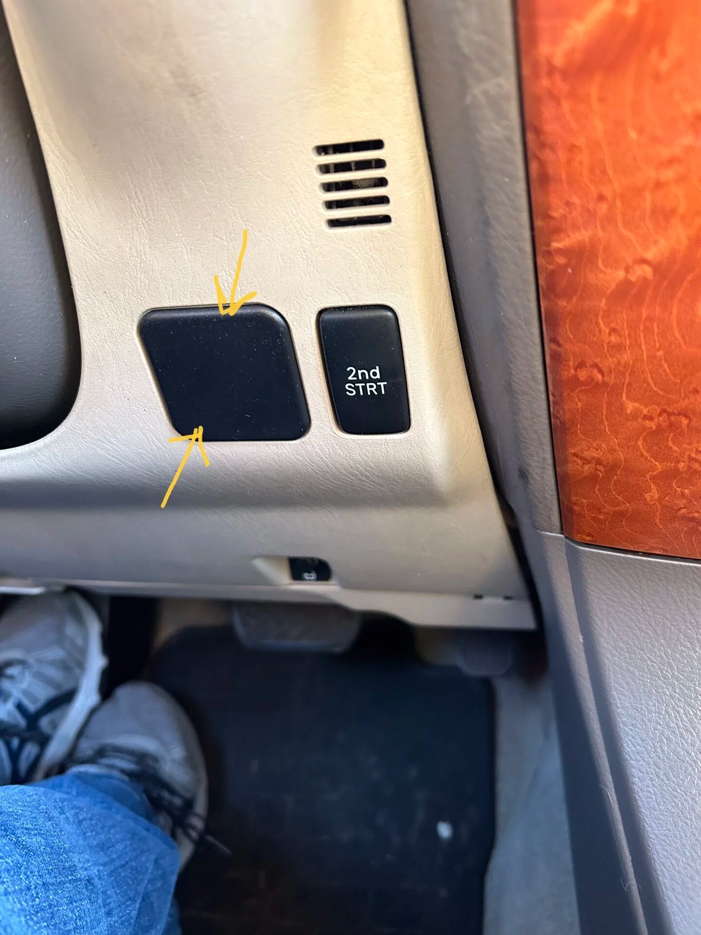 GX470 dash piece id IH8MUD Forum