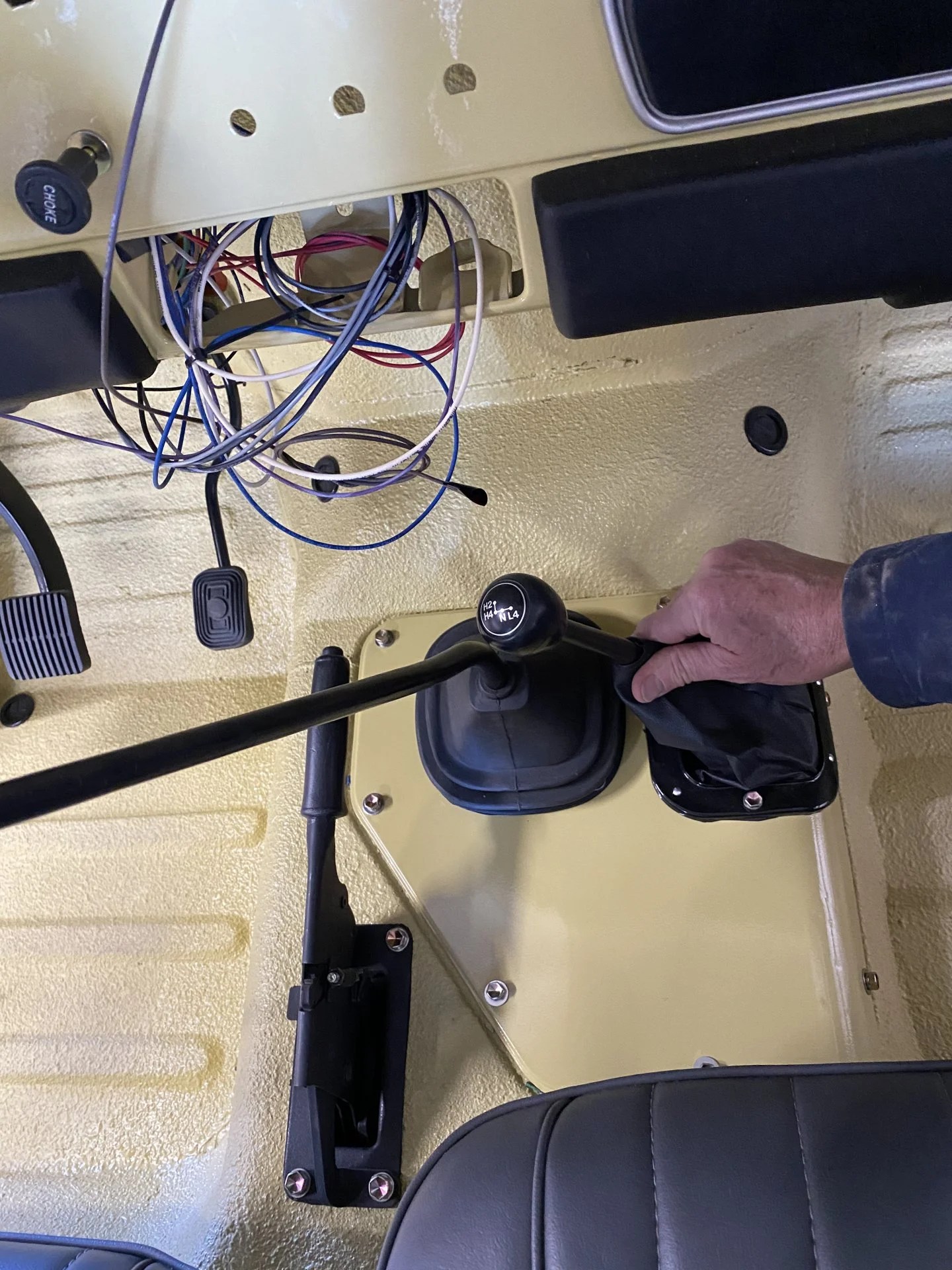 Transfer case won’t shift high to low stuck in low IH8MUD Forum