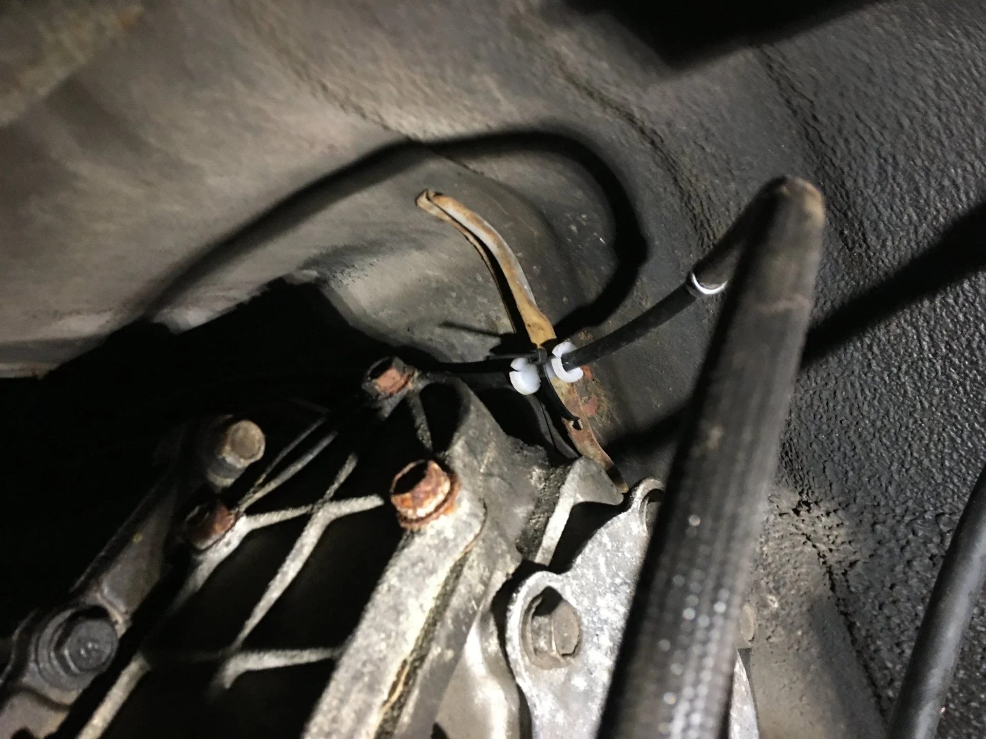 Speedometer cable install question and photos. IH8MUD Forum