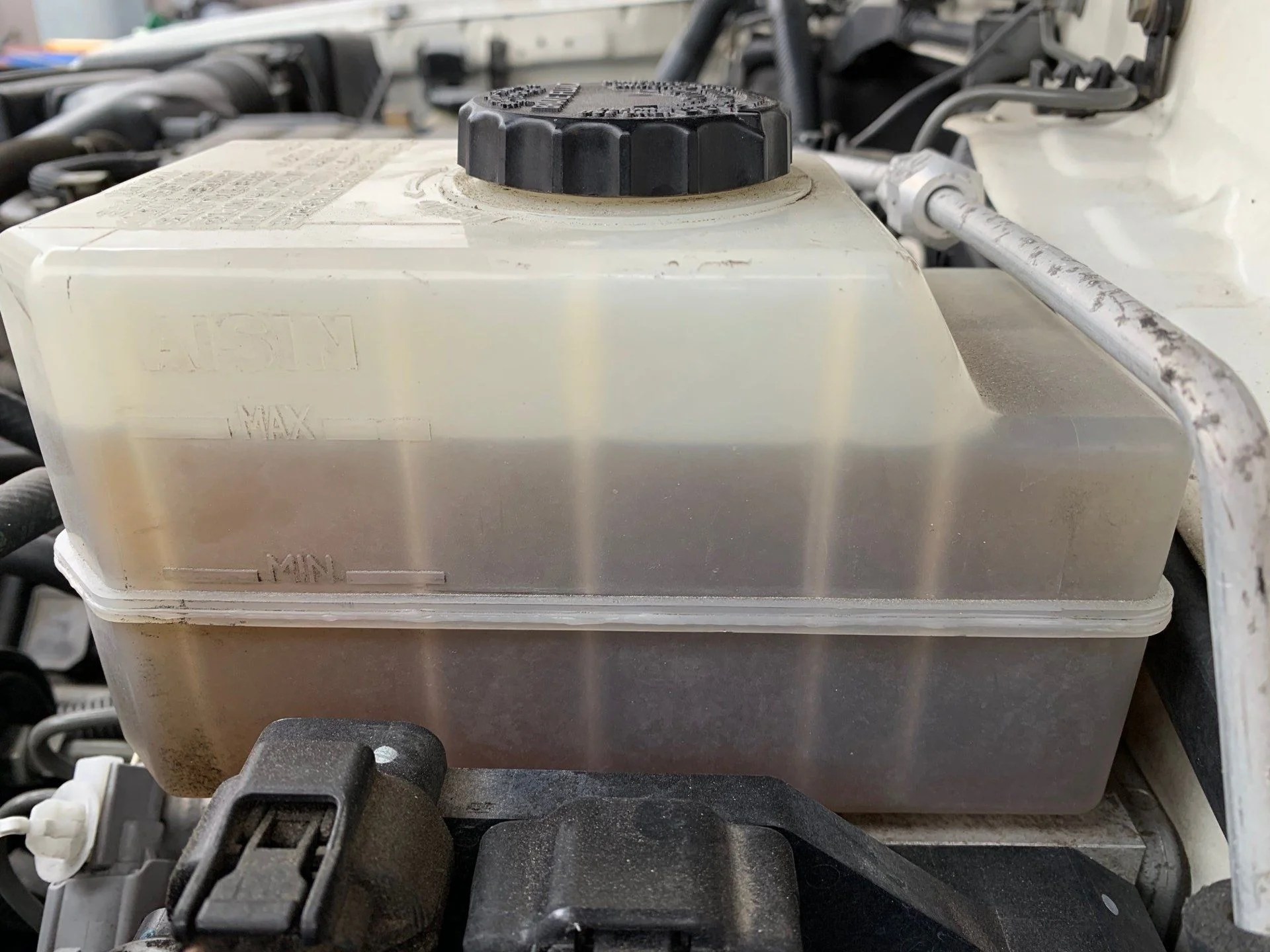 Brake Fluid Level...or is my Master Cylinder Failing? IH8MUD Forum