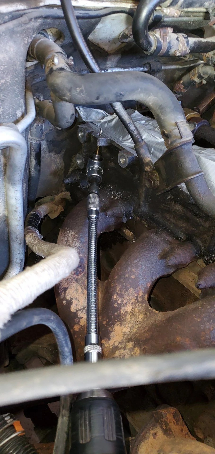 Broken Valve Cover Stud tried everything what to do now? IH8MUD Forum