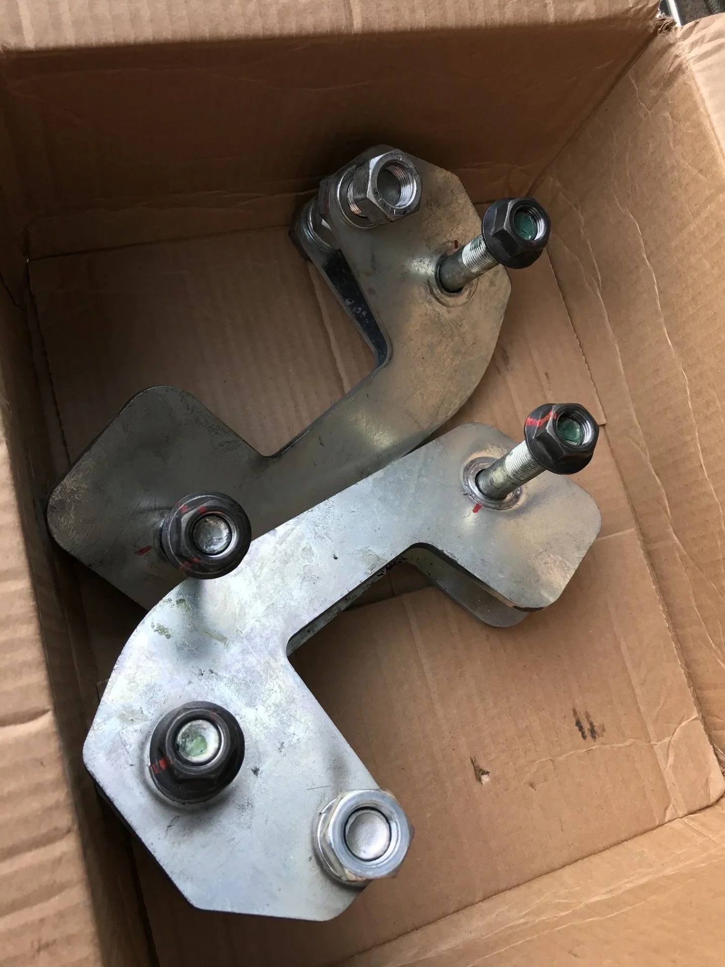 For Sale Los Angeles Metal Tech Caster Plates for 80 series LC