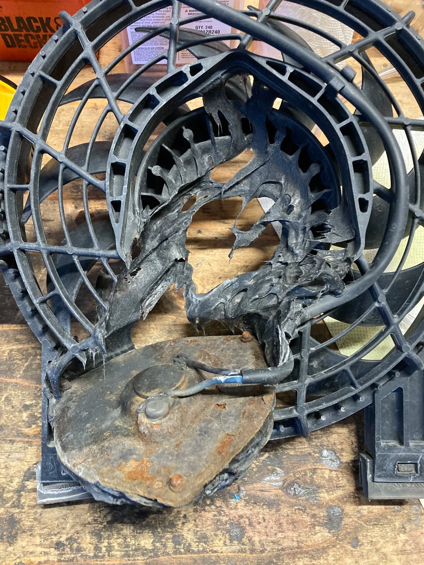 Condenser fan meltdown IH8MUD Forum