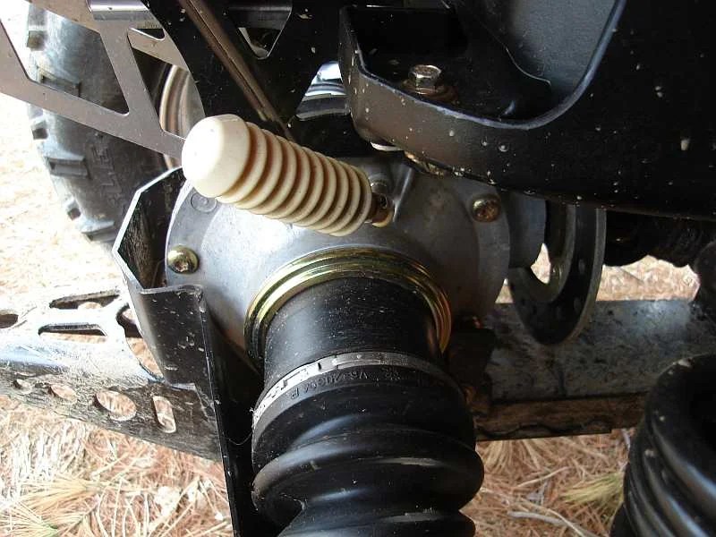 Expandable chamber diff/axle breather ? IH8MUD Forum
