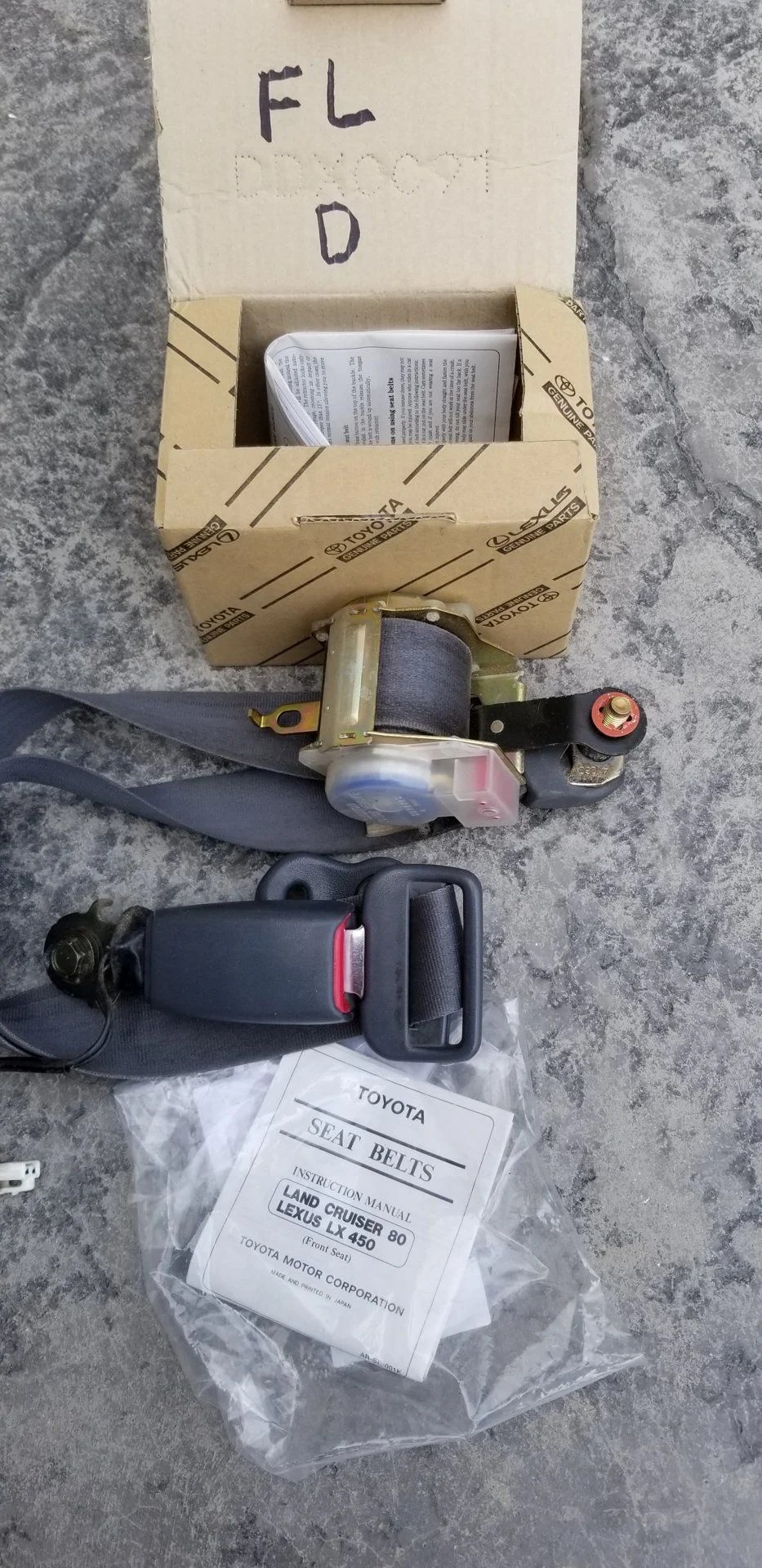 SOLD 1997 FZJ 80 Seat belts (driver and passenger) IH8MUD Forum