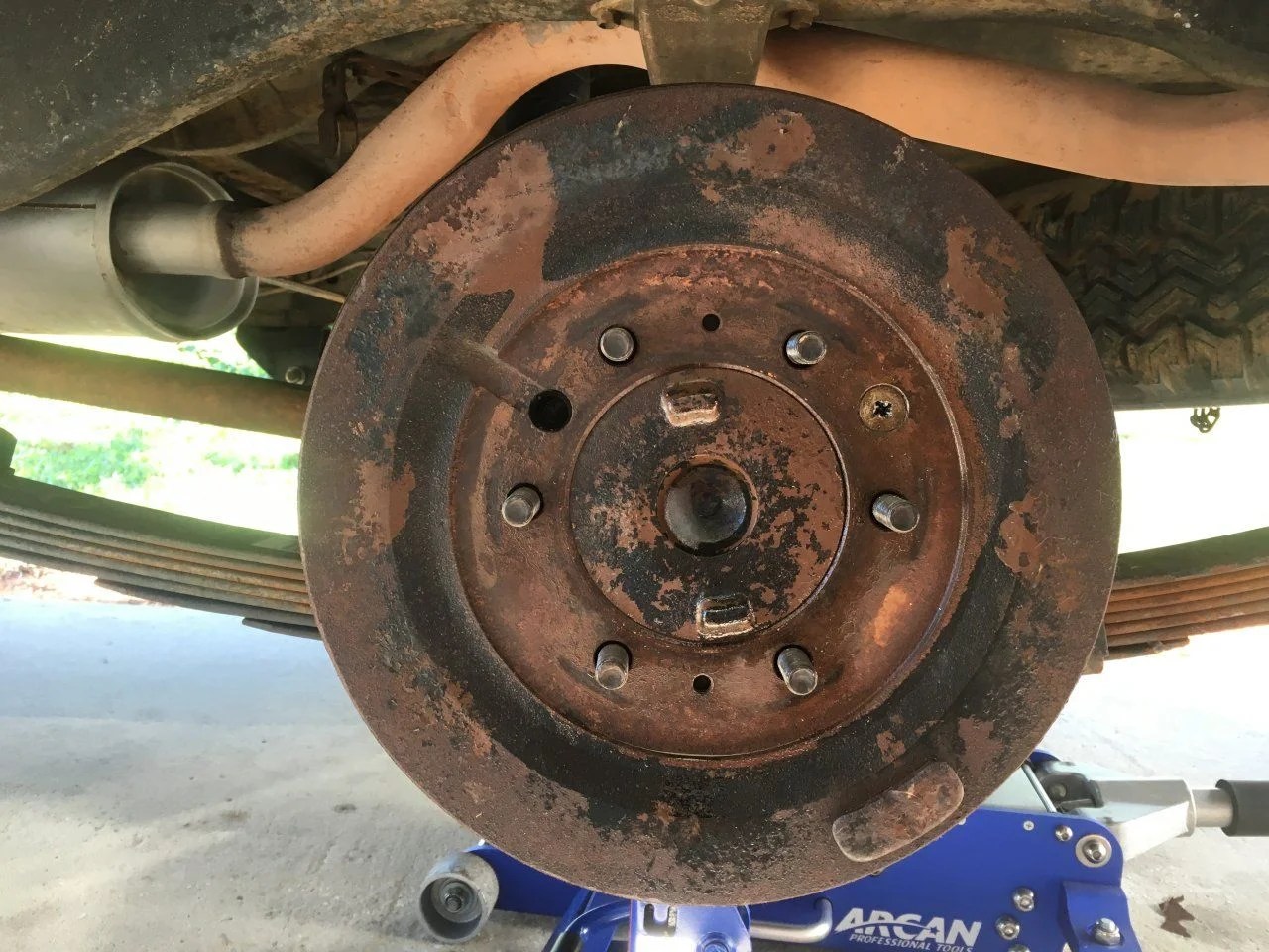 Need real time help with stuck Drum Screw IH8MUD Forum