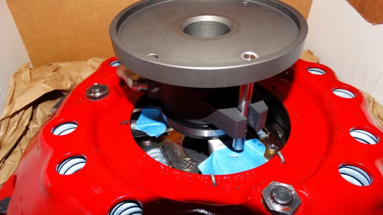 Clutch Master Cylinder and Internal Slave NV4500 IH8MUD Forum